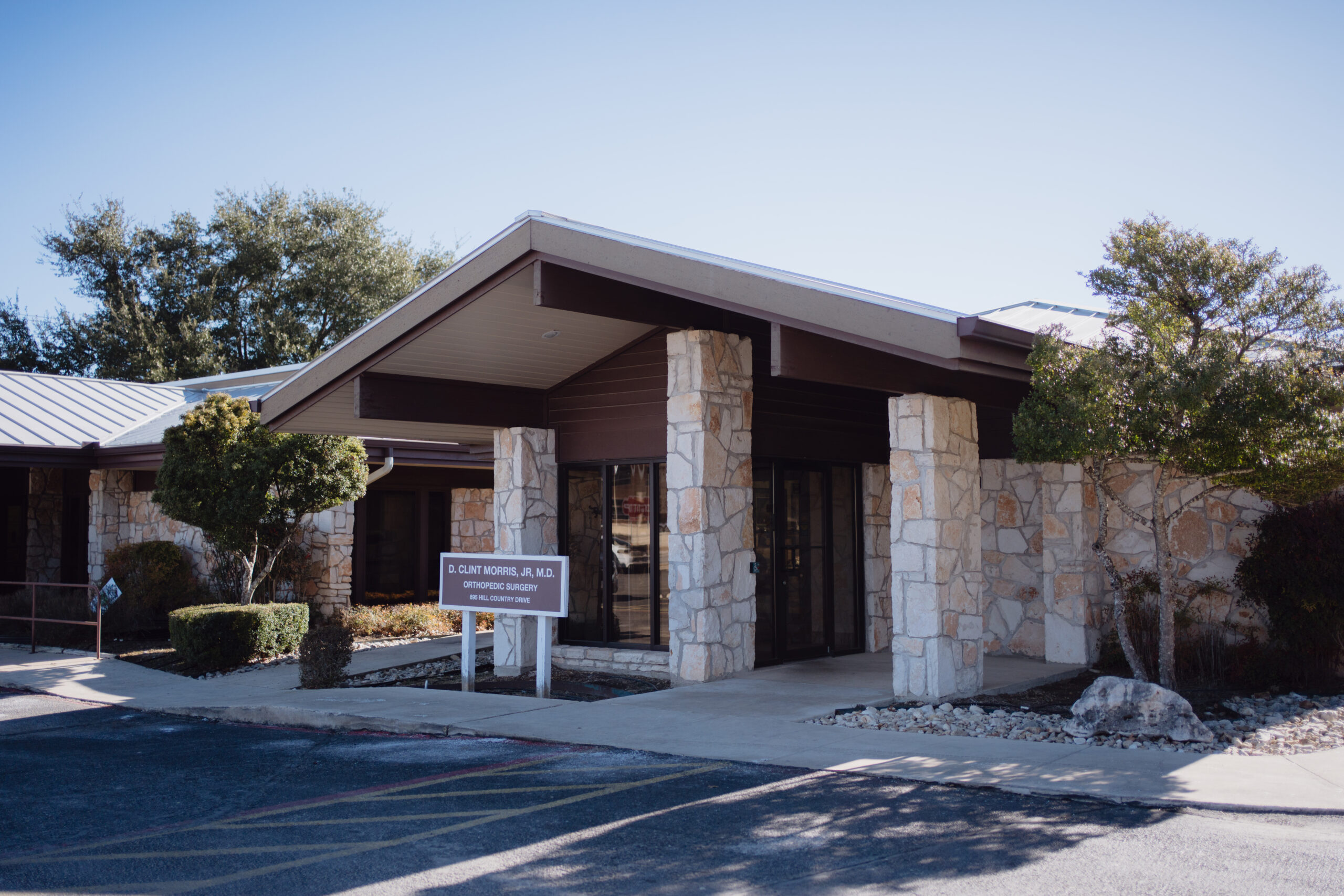 Dr. Clint Morris Location